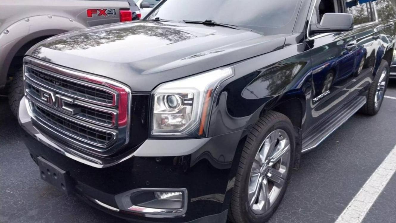 GMC YUKON XL 2017 1GKS2FKC9HR228118 image